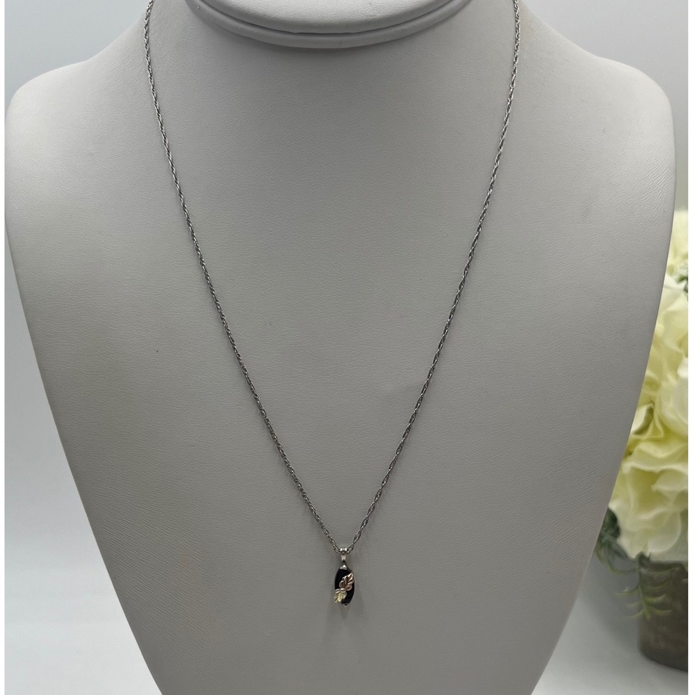 RGC Black Hills Gold Vintage
Sterling Silver 925 12K Black Onyx
Pendant Necklace
